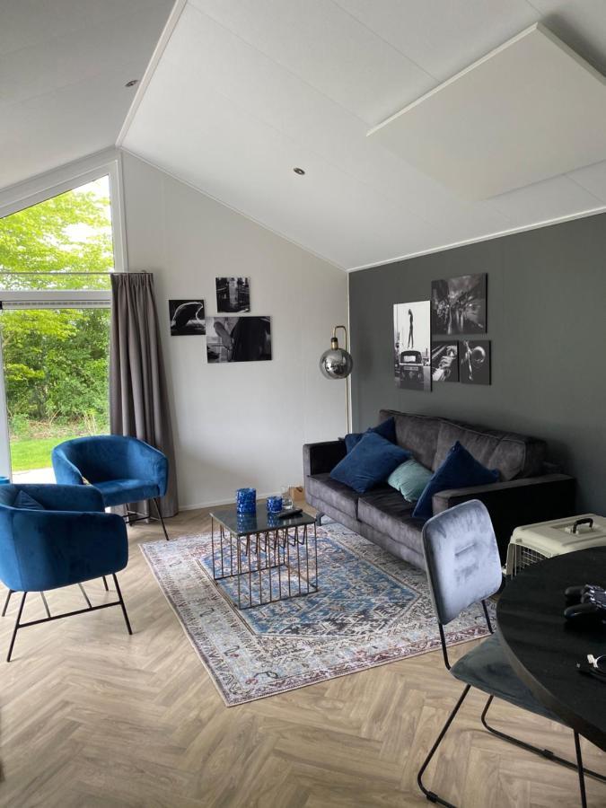 Luxe En Gezellig Chalet Aan Veluwemeer 4 Pers Hulshorst Extérieur photo