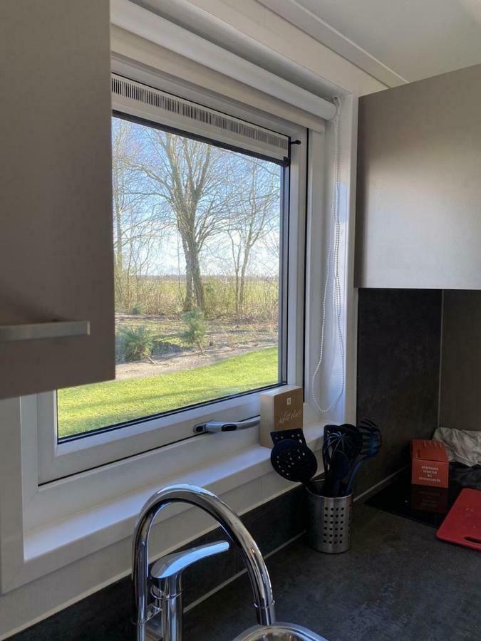 Luxe En Gezellig Chalet Aan Veluwemeer 4 Pers Hulshorst Extérieur photo